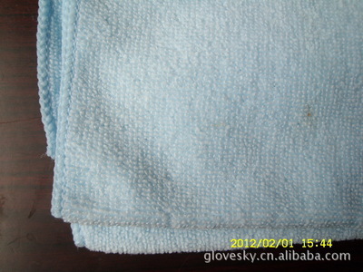 供應(yīng)柔軟舒適滌綸超細(xì)纖維毛巾浴巾 色彩多樣，批發(fā)價優(yōu)